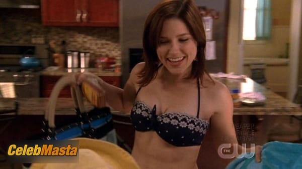Photo Gallery: Sophia Bush in One Tree Hill photo 54