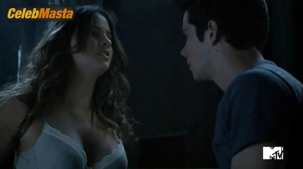 Shelley Hennig Photo Set from Teen Wolf photo 6