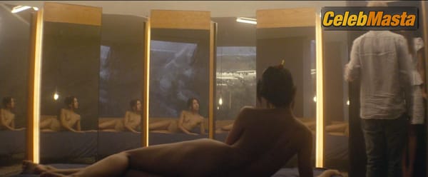 Sonoya Mizuno Scene Photos Gallery from Ex Machina photo 6