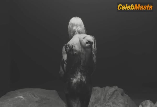 Photo Gallery: Taylor Momsen in For I Am Death // Life Evermore Pt.2 photo 2