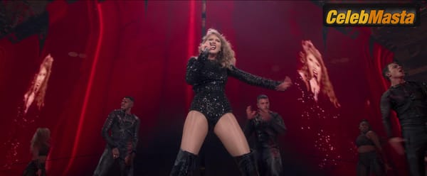 Taylor Swift Photo Set: Reputation Stadium Tour photo 5