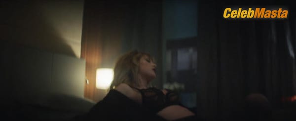 Taylor Swift Photos from I Don’t Wanna Live Forever photo 2