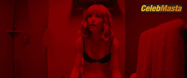 Photo Gallery: Willa Fitzgerald in Strange Darling photo 11