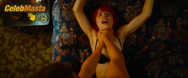Photo Gallery: Willa Fitzgerald in Strange Darling photo 30