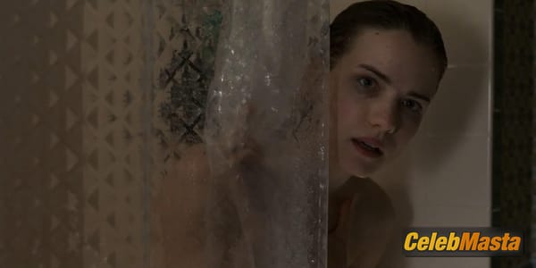 Willa Fitzgerald Scene Photos Gallery from Dare Me photo 32