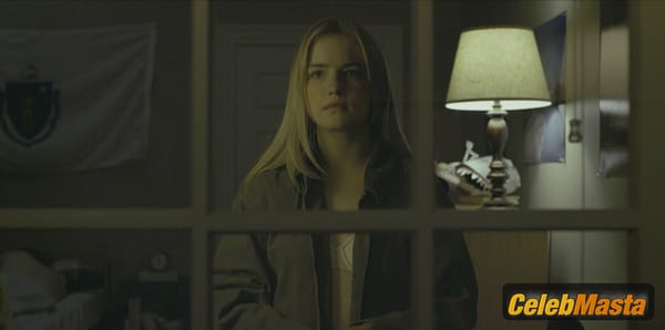 Willa Fitzgerald Photo Set from House Of Cards photo 5