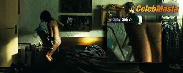 Zoe Saldana Scene Photos Gallery from Colombiana photo 22