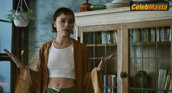 Zoe Kravitz Photos from Caught Stealing photo 25