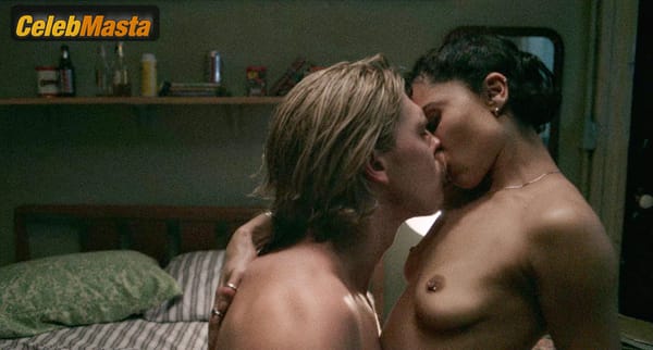 Zoe Kravitz Photos from Caught Stealing photo 27