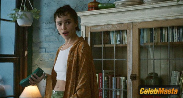 Zoe Kravitz Photos from Caught Stealing photo 29