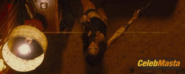 Zoe Saldana Scene Photos Gallery from The Losers photo 24