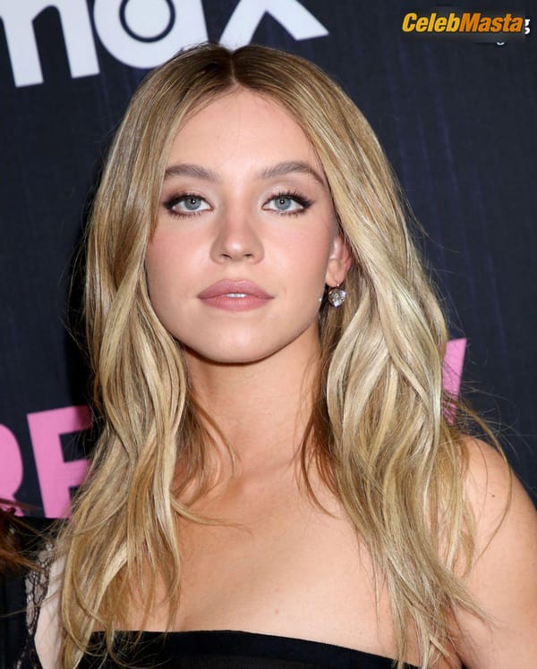 Sydney Sweeney See Through Dress at the Reality Premiere, New York photo 16