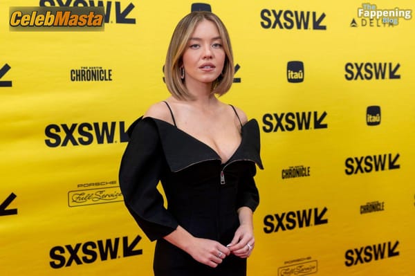 Sydney Sweeney Cleavage at the SXSW Event photo 21