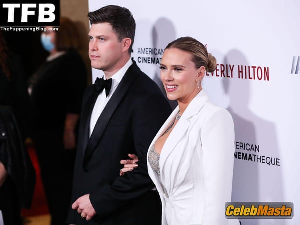 Scarlett Johansson Tits at the American Cinematheque Awards, Beverly Hills photo 10