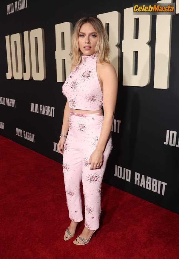 Scarlett Johansson arrives at the JOJO RABBIT Los Angeles Premiere held at the Hollywood American photo 24
