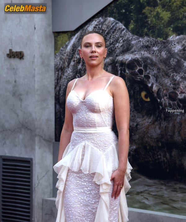 Scarlett Johansson at the Jurassic World Rebirth Premiere, NY photo 18