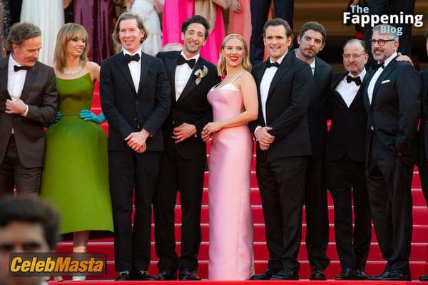 Scarlett Johansson Look at the Cannes Red Carpet photo 29