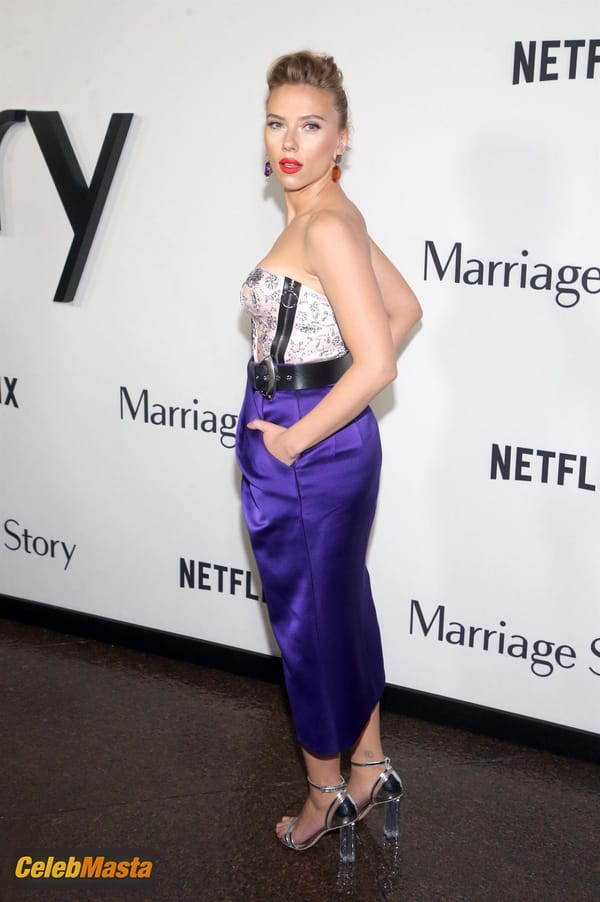 Scarlett Johansson at the Premiere of Netflix’s ‘Marriage Story’ at DGA in Los Angeles, California photo 41