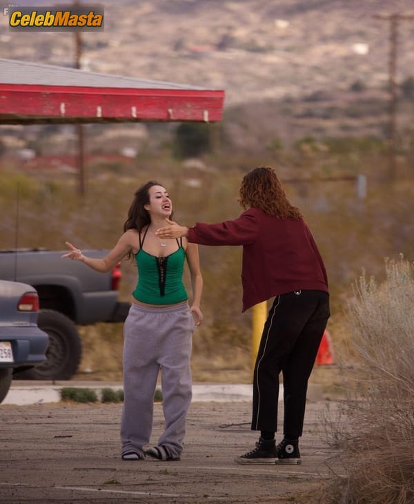 Zendaya Pokies on Euphoria Set in Palmdale photo 32