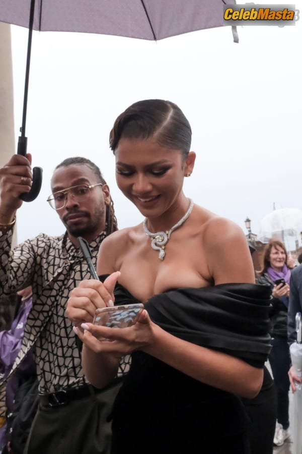 Zendaya Cleavage at Bulgari’s Venetian Party photo 39