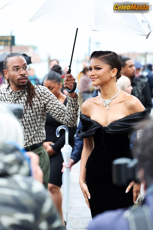 Zendaya Cleavage at Bulgari’s Venetian Party photo 54
