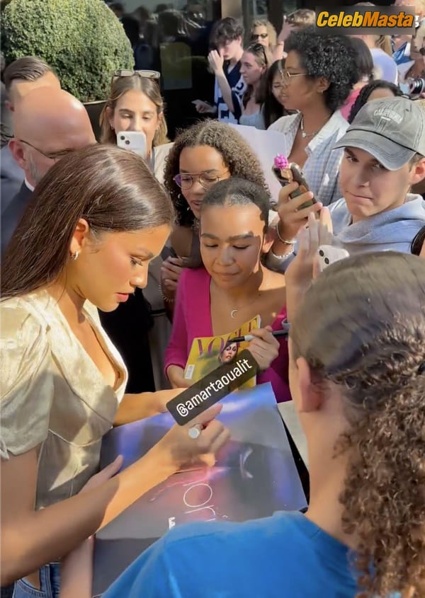Zendaya in a White Dress at the Louis Vuitton Womenswear Spring/Summer Show photo 23