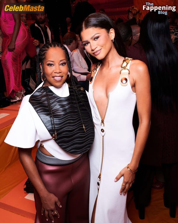 Zendaya in a White Dress at the Louis Vuitton Womenswear Spring/Summer Show photo 40