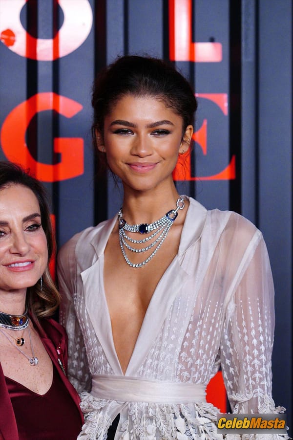 Zendaya Shows in a outfit on the red carpet of the Bvlgari B.zero1 Rock Party Held at Duggal Greenhouse Brooklyn, New York photo 8