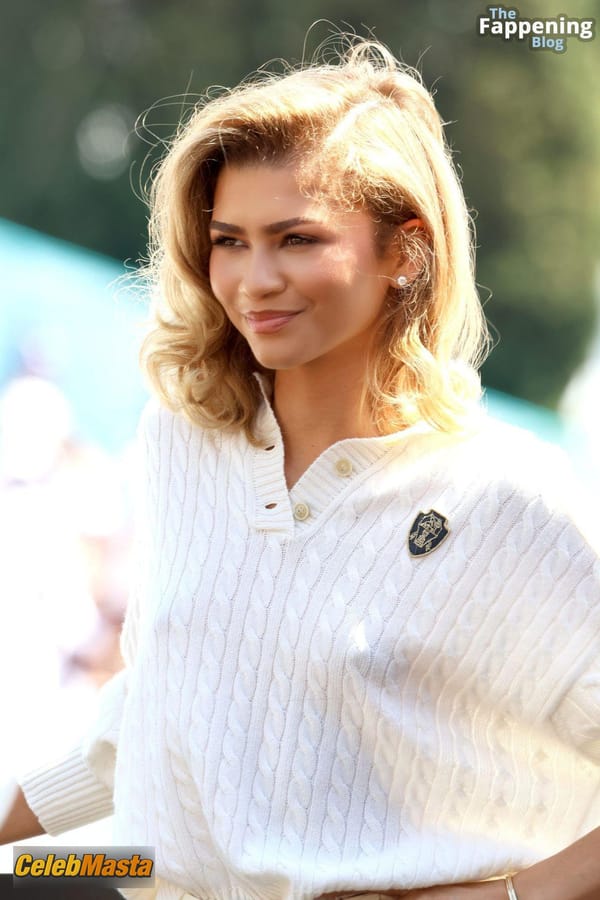 Zendaya Braless at the Challengers Photocall, Monaco photo 28
