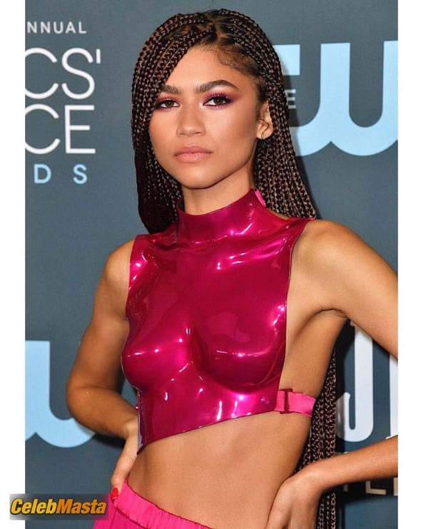 Zendaya Boob Cast at the 25th Annual Critics’ Choice Awards, Santa Monica photo 5