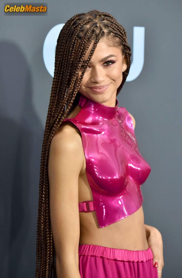 Zendaya Boob Cast at the 25th Annual Critics’ Choice Awards, Santa Monica photo 51