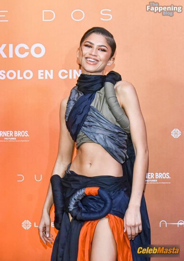 Zendaya at the Dune: Part Two Photocall, Mexico City photo 27