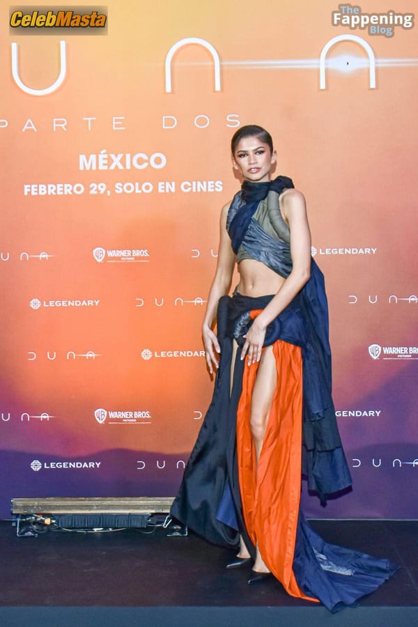 Zendaya at the Dune: Part Two Photocall, Mexico City photo 46
