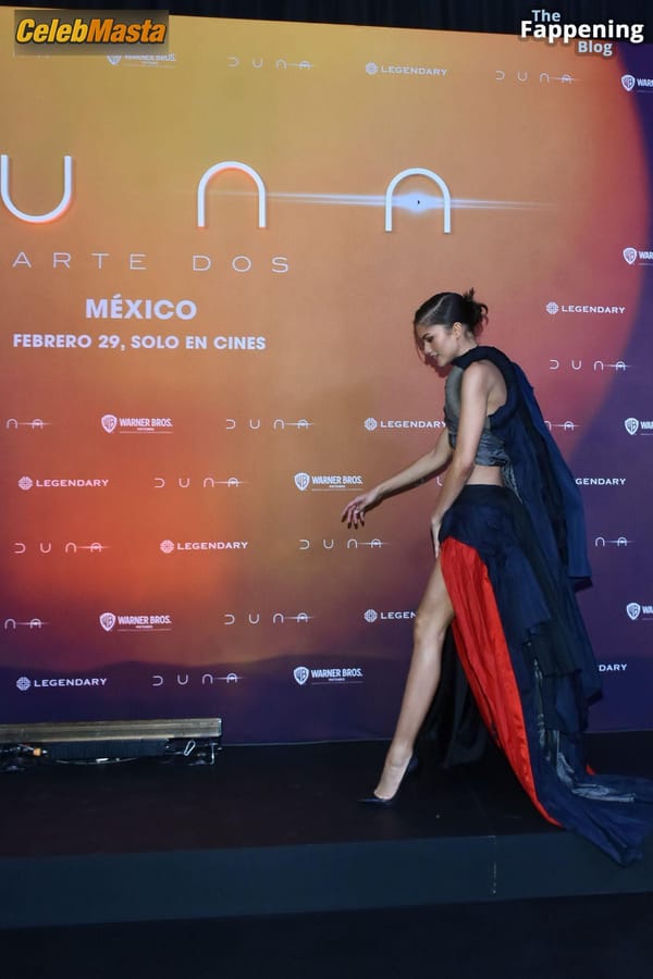 Zendaya at the Dune: Part Two Photocall, Mexico City photo 52