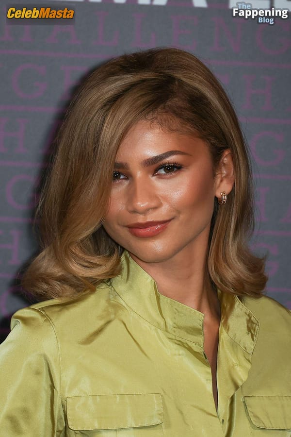 Zendaya at the Challengers Photocall, Paris photo 25
