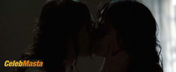 Margaret Qualley And Rebecca Dayan’s Lesbian Kiss U2013 Novitiate Pics & Video photo 8