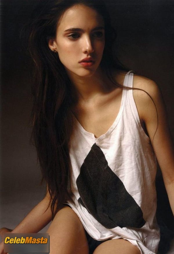 Margaret Qualley Photo Collection photo 2