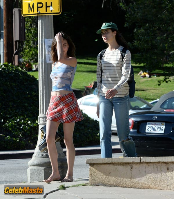 Rainey Qualley Braless Showing Tits at Silverlake in Los Angeles photo 12