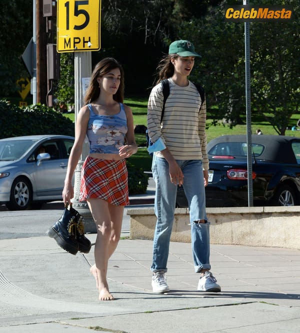 Rainey Qualley Braless Showing Tits at Silverlake in Los Angeles photo 19