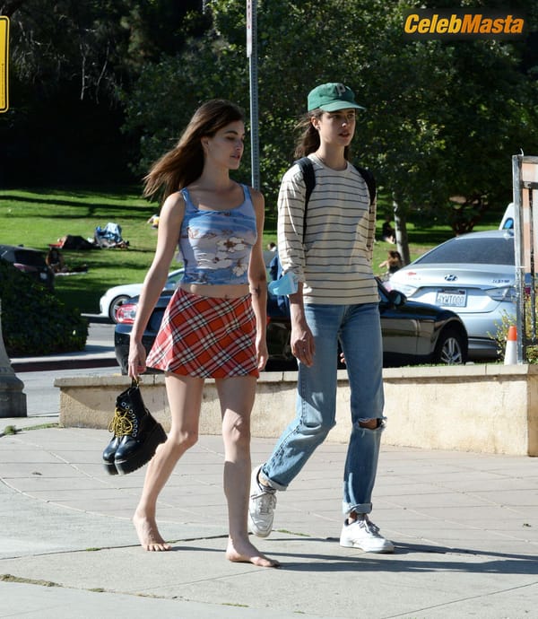 Rainey Qualley Braless Showing Tits at Silverlake in Los Angeles photo 20