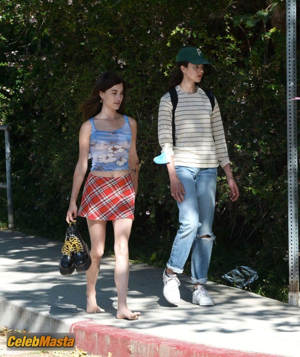 Rainey Qualley Braless Showing Tits at Silverlake in Los Angeles photo 21