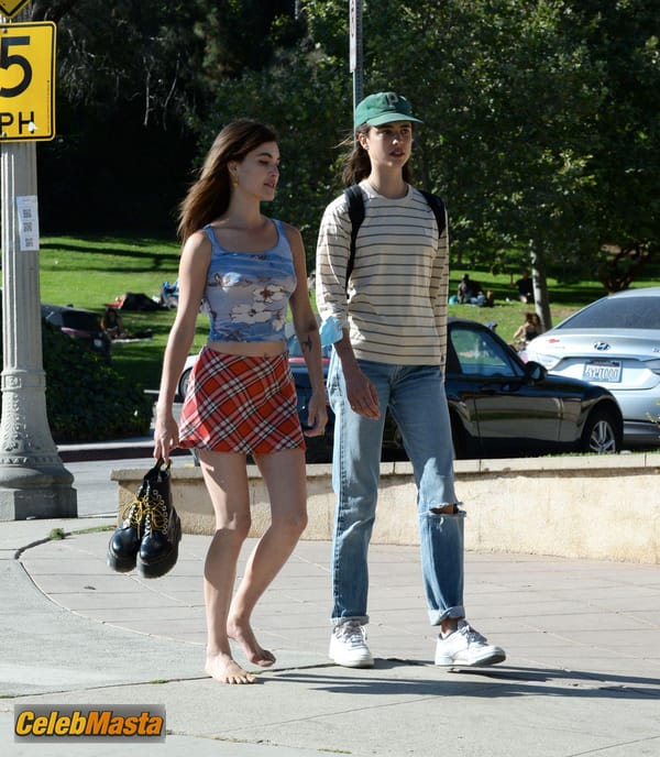 Rainey Qualley Braless Showing Tits at Silverlake in Los Angeles photo 23