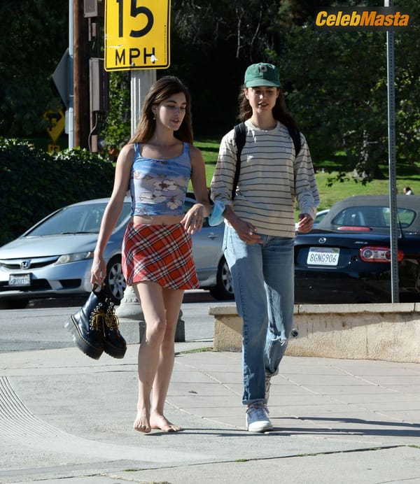 Rainey Qualley Braless Showing Tits at Silverlake in Los Angeles photo 42