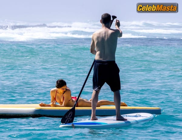 Margaret Qualley Bikini With Jack Antonoff in Hawaii photo 19