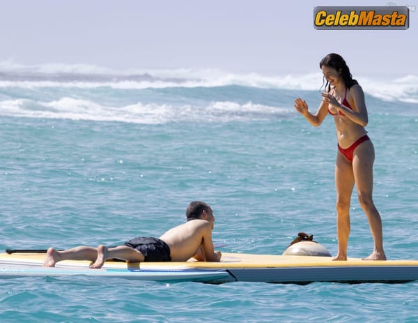 Margaret Qualley Bikini With Jack Antonoff in Hawaii photo 31