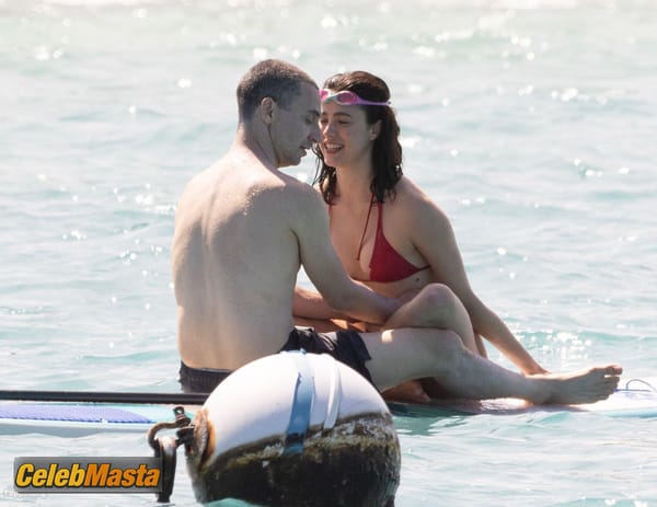 Margaret Qualley Bikini With Jack Antonoff in Hawaii photo 36