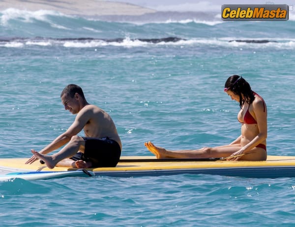 Margaret Qualley Bikini With Jack Antonoff in Hawaii photo 38
