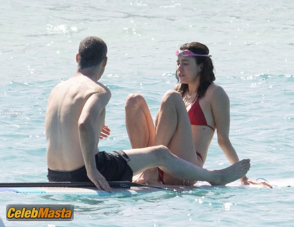 Margaret Qualley Bikini With Jack Antonoff in Hawaii photo 53