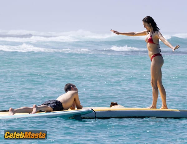 Margaret Qualley Bikini With Jack Antonoff in Hawaii photo 55