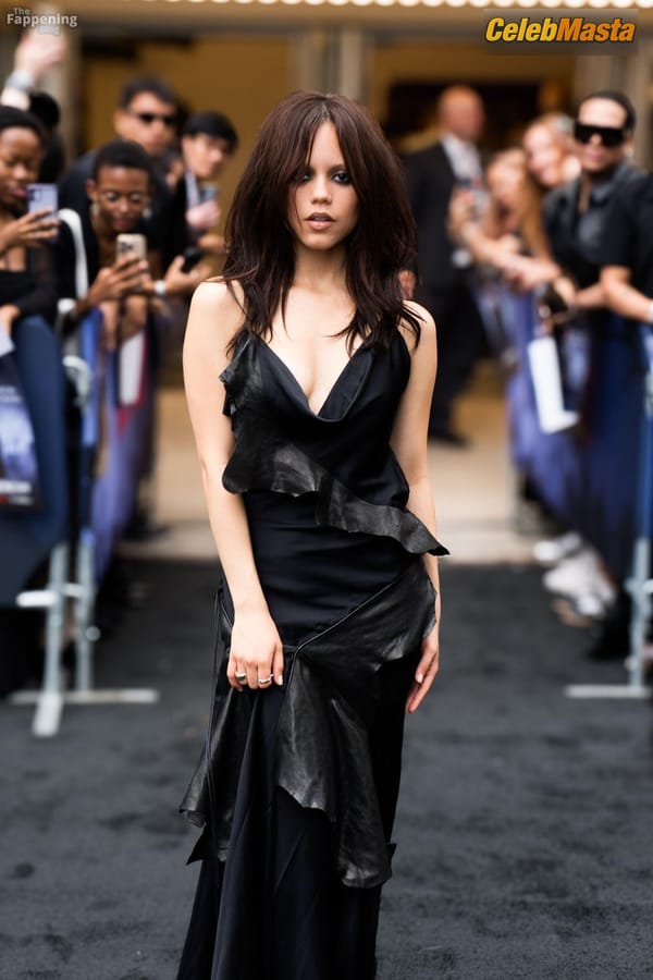 Jenna Ortega at the Wednesday Season 2 Premiere, NYC photo 30